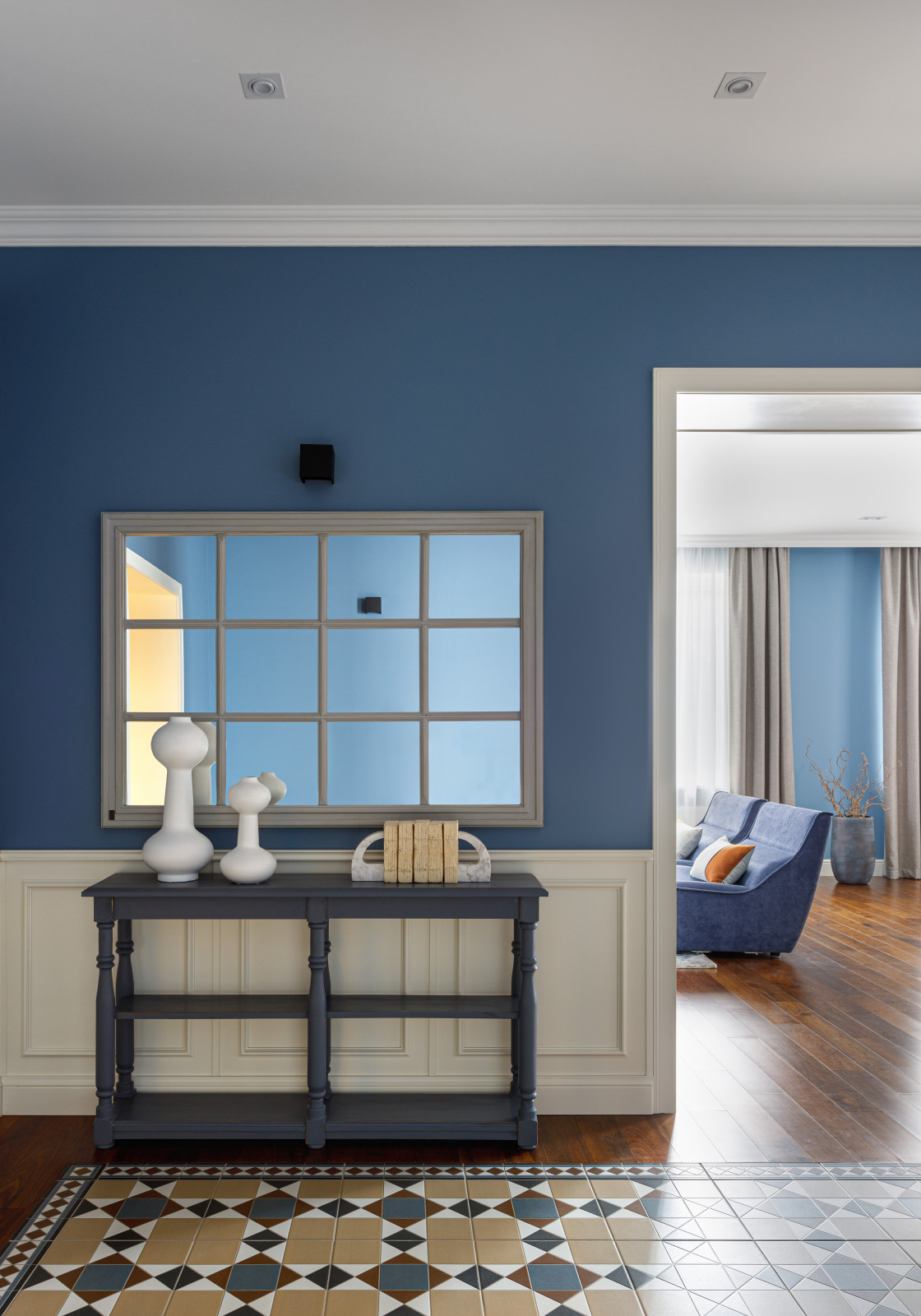 холл 1-ого этажа