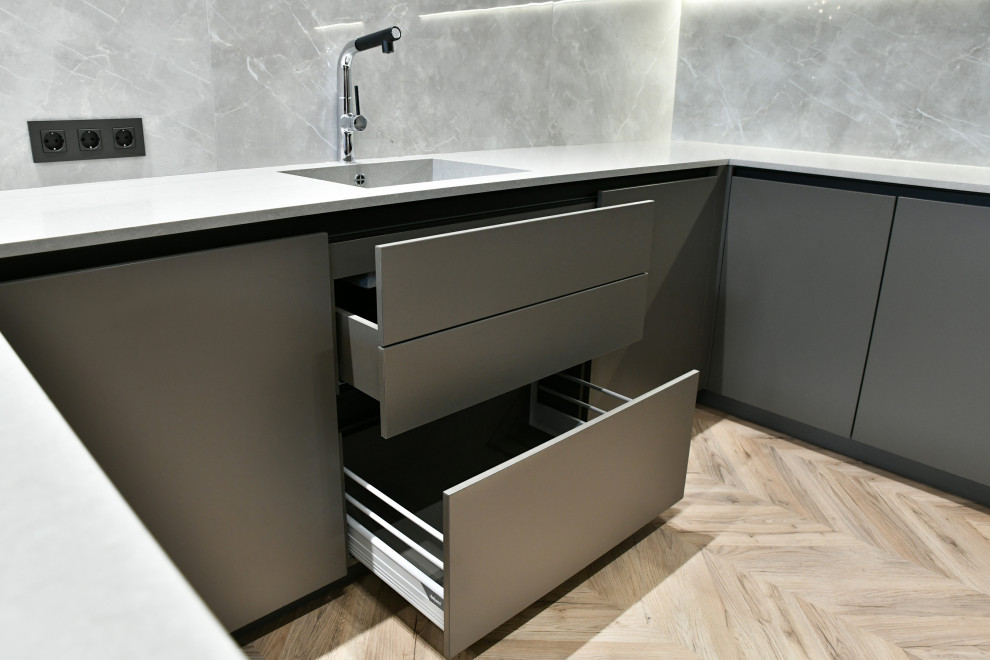 Кухня без ручек