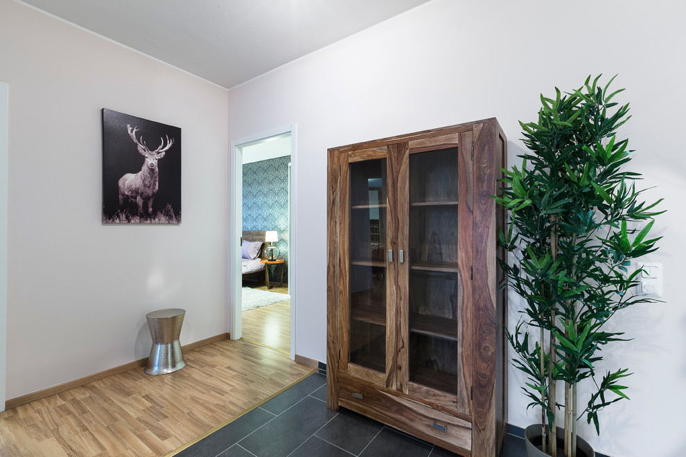 Обложка альбома: Decorations