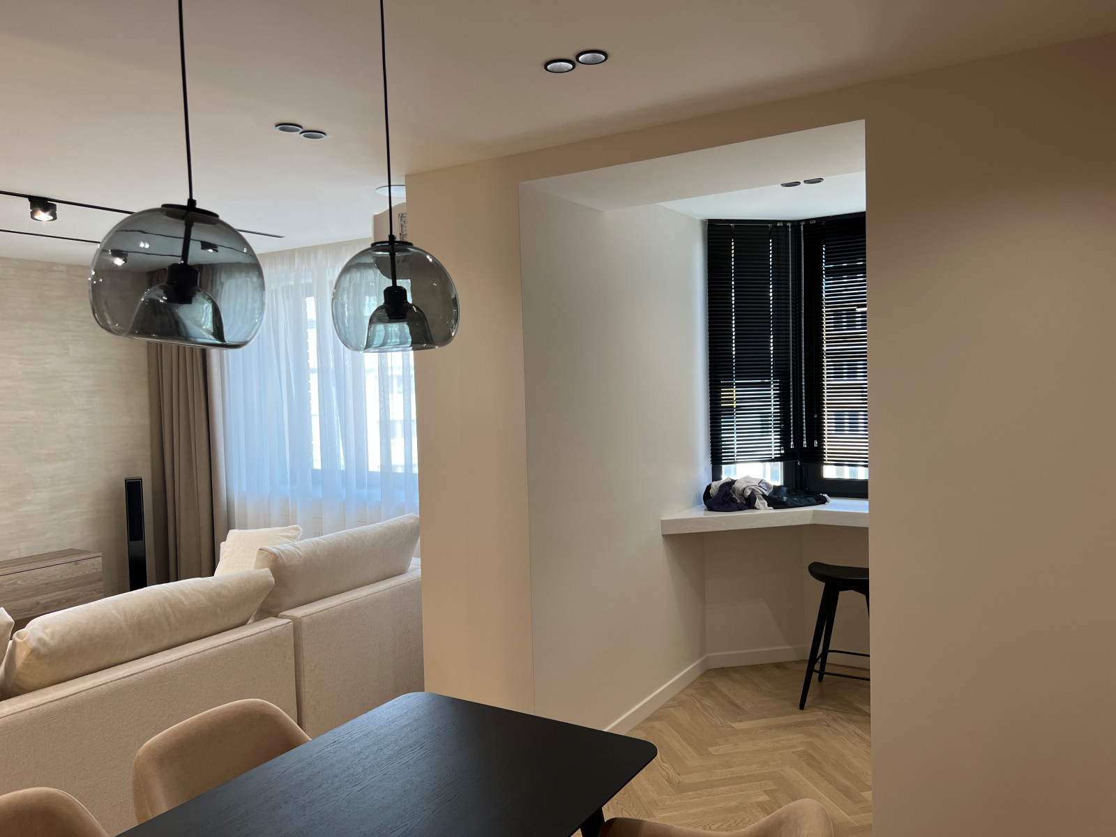 Дизайнерский ремонт двухкомнатной квартиры в новостройке