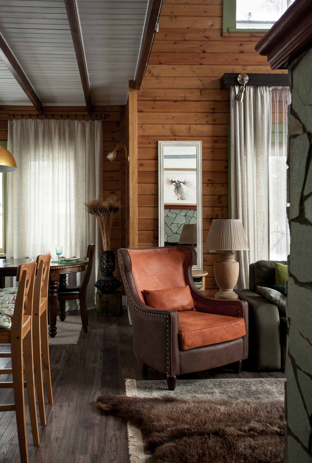 Обложка проекта: Дом на Медном озере