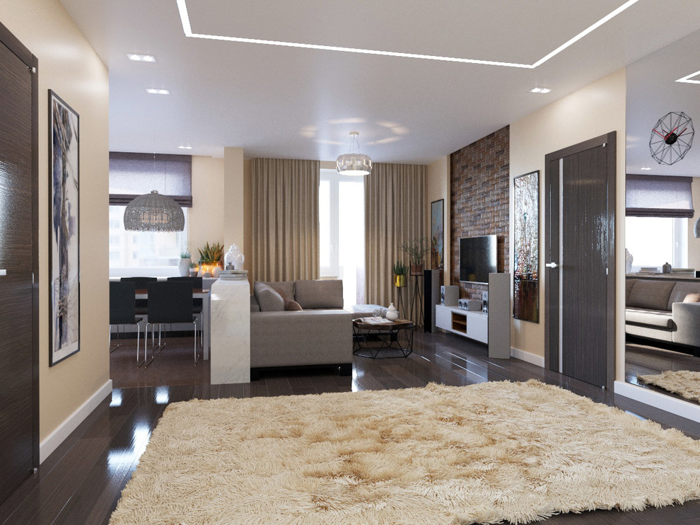 Трехкомнатная квартира на ул.Верности