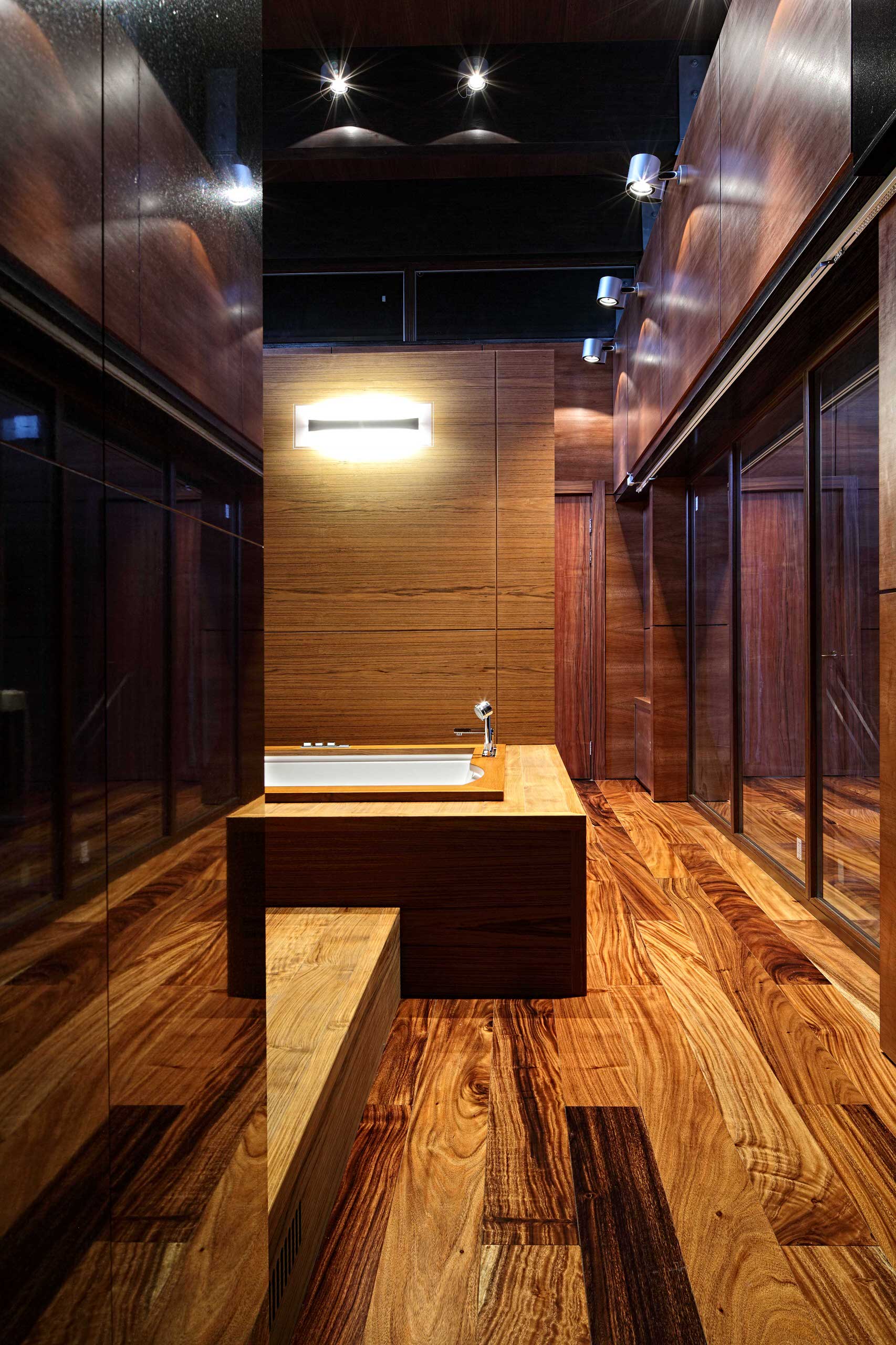 Проект недели: Открытая гостиная с панорамными окнами