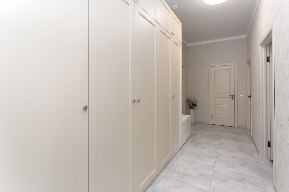 Прихожая в стиле современная классика