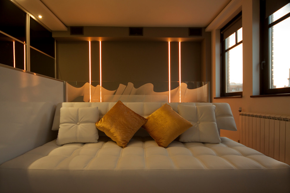 Современная студия со светодизайном