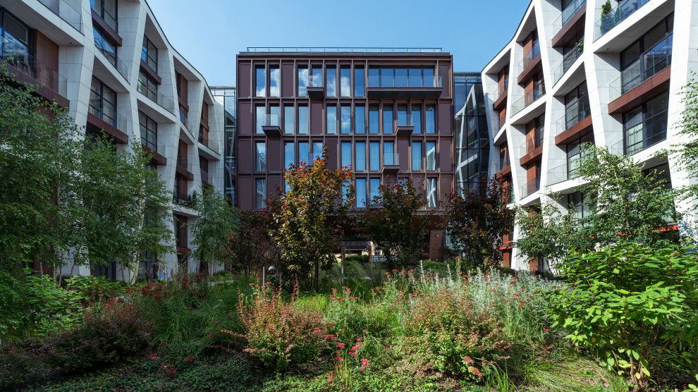 Tiss Garden