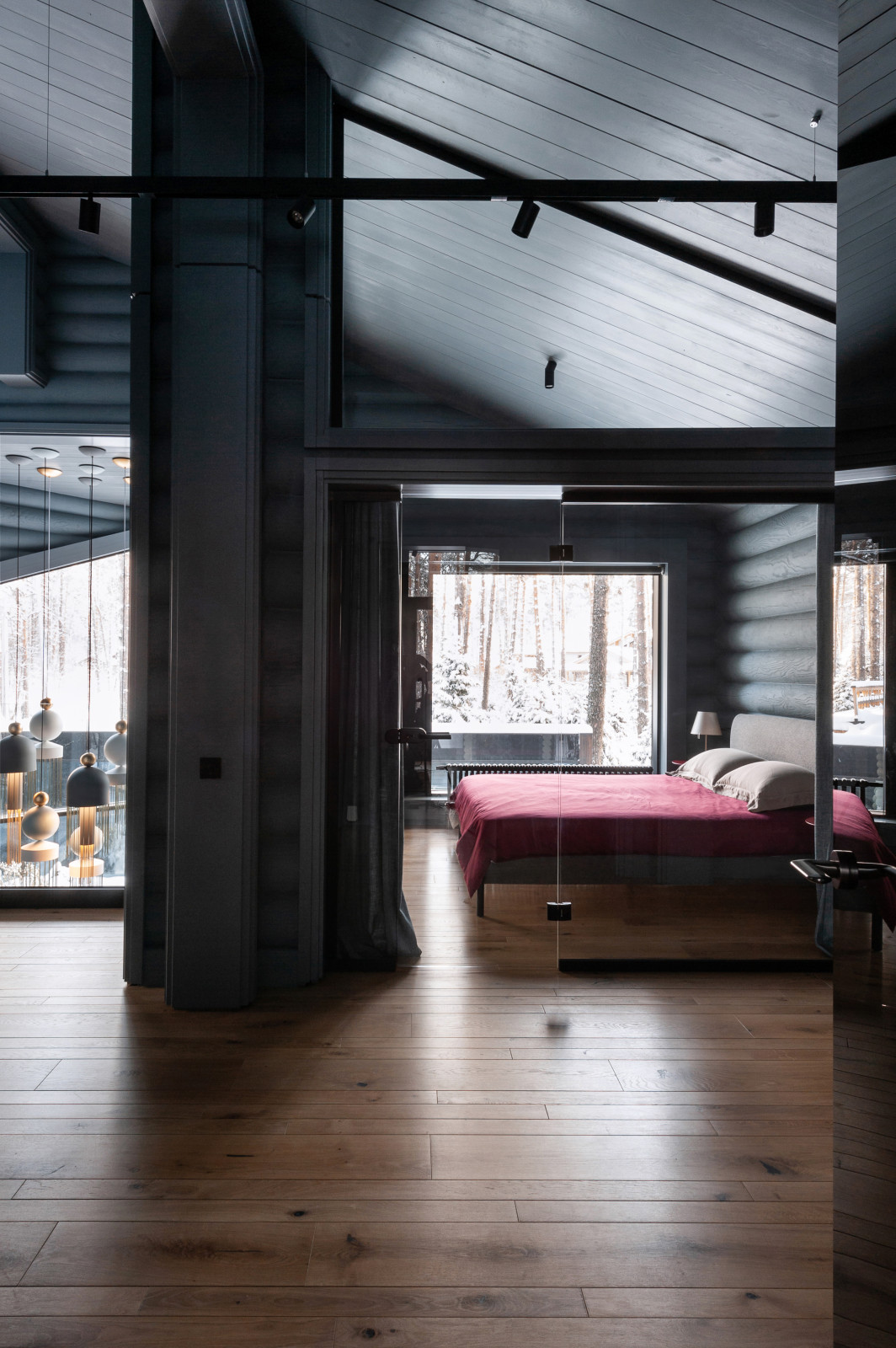 "Дама с горностаем" Дизайнер - Юрий Куликов