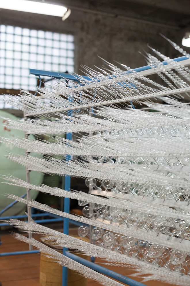 Портрет: Российские новогодние игрушки от фабрики «Елочка»