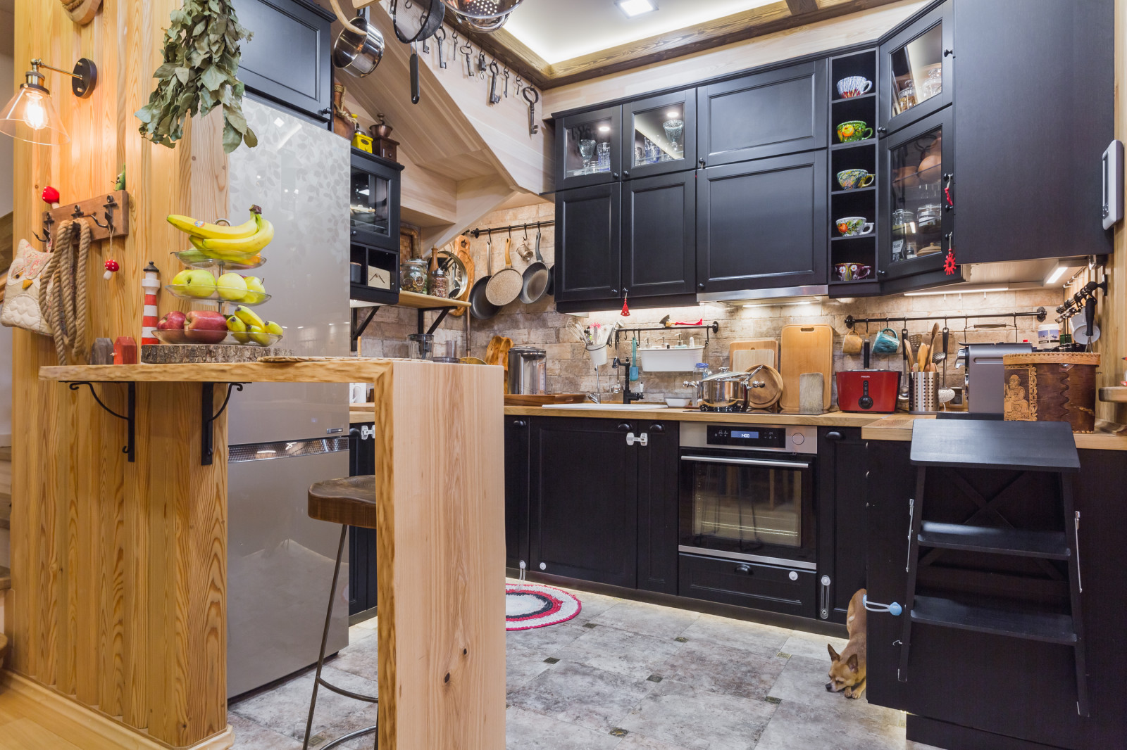 В гостях: Дом-берлога с коллекцией насекомых и детским этажом