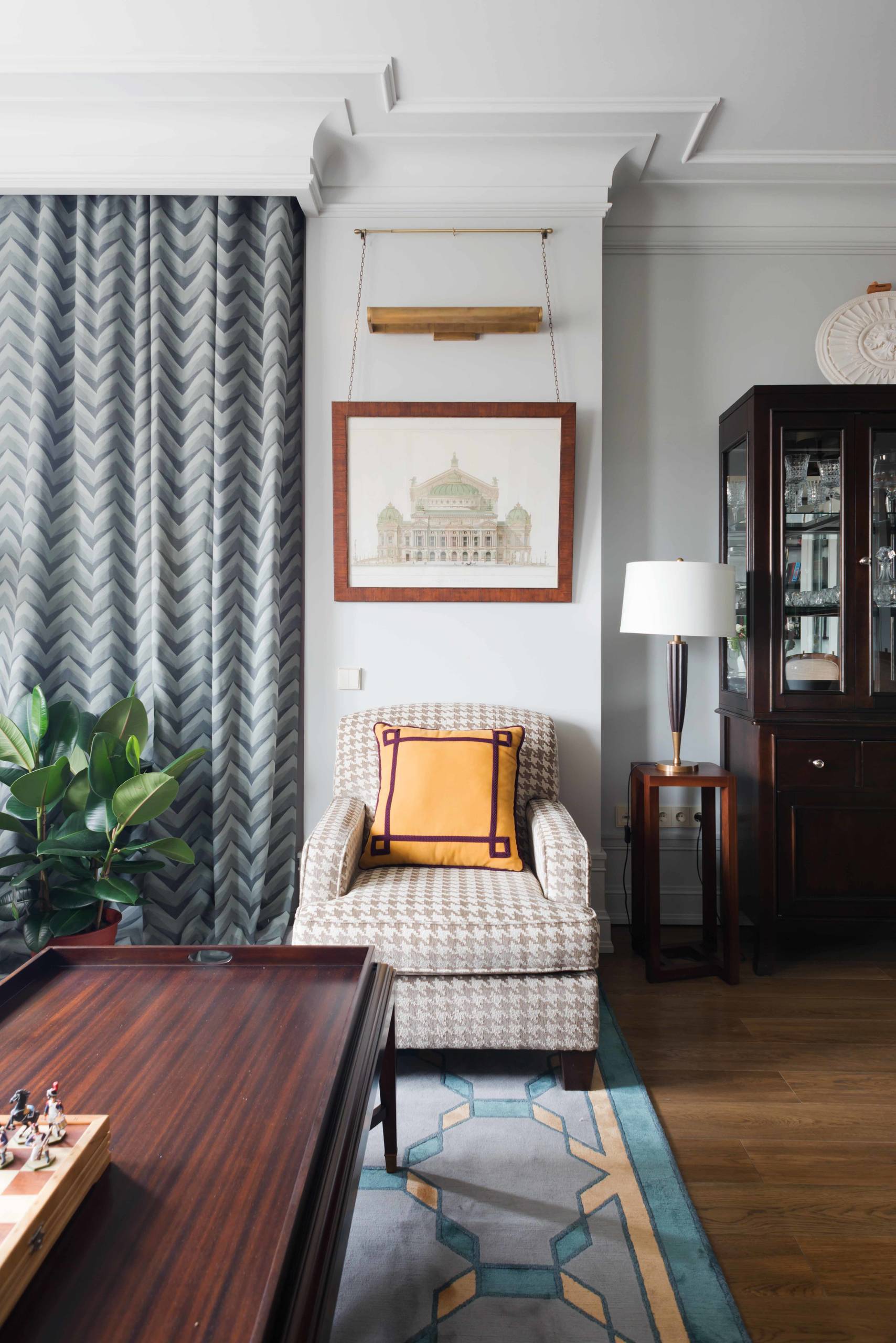 Houzz тур: Квартира для молодой пары в сталинском доме