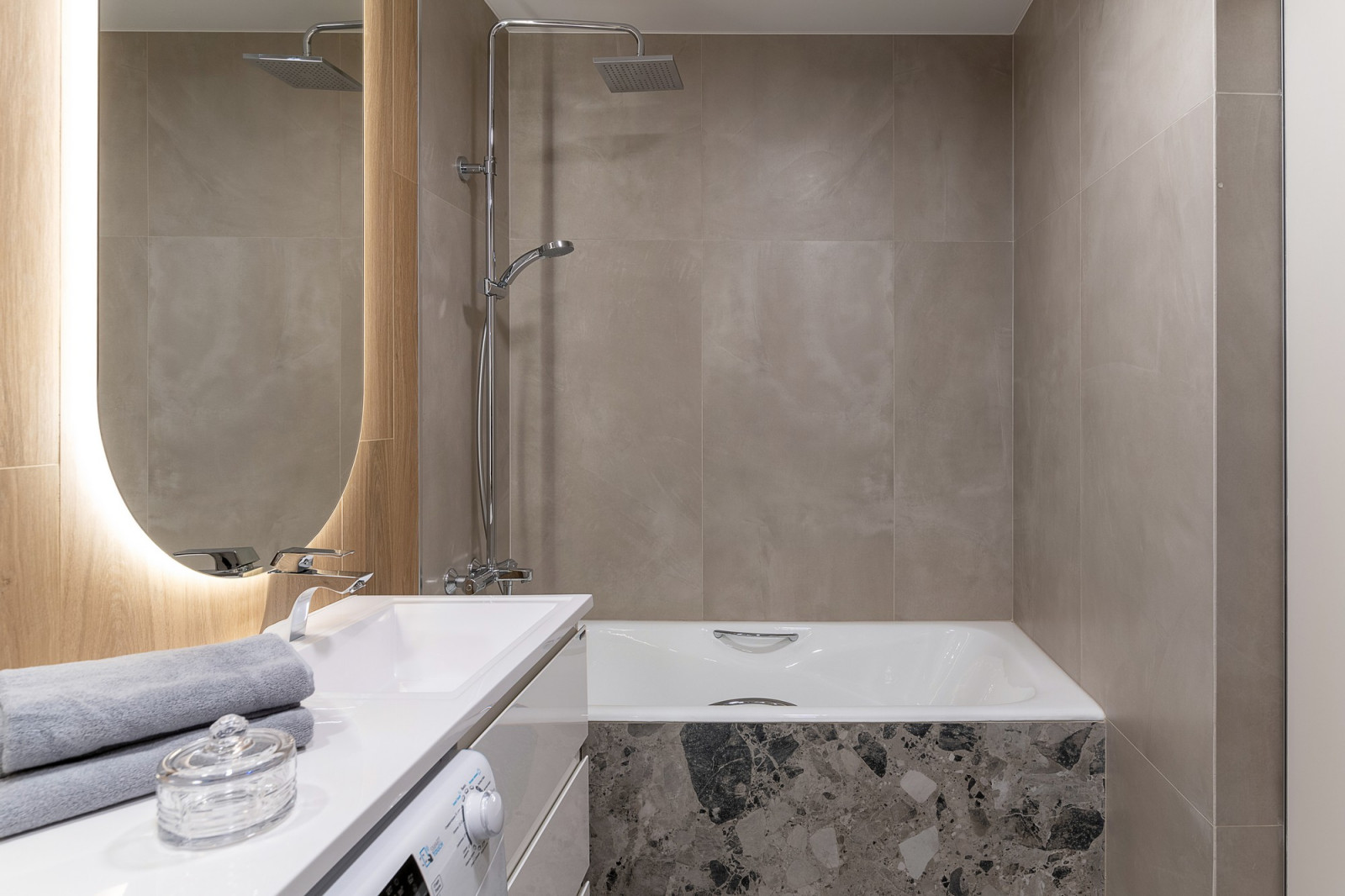 Реализация проекта однокомнатной квартиры 83 серия в г. Владивосток