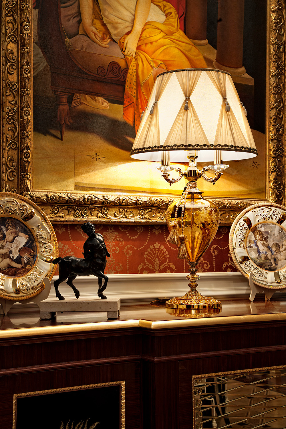 Гостиная в стиле ампир