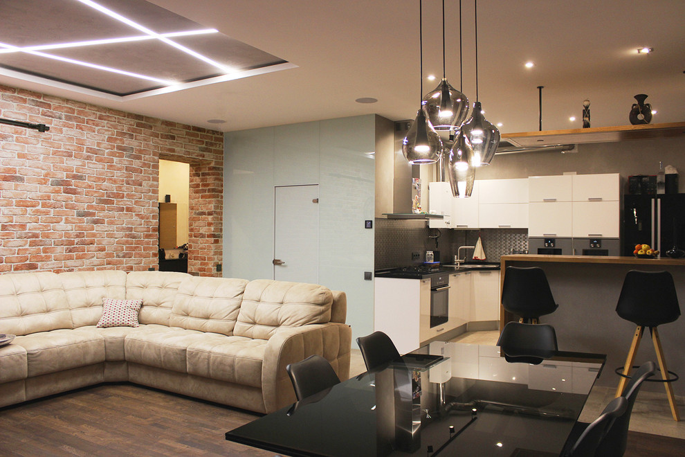 3ех комнатная Квартира на Новочеркасской