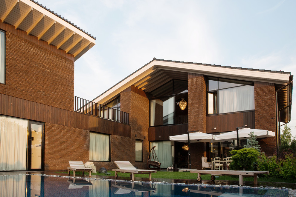 Фасады жилых домов