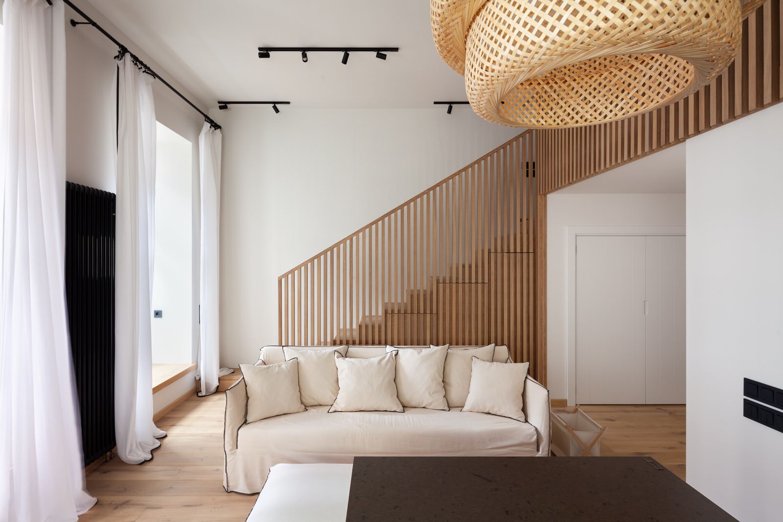 студия с антресолью