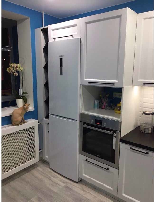 Кухни с окрашенными фасадами