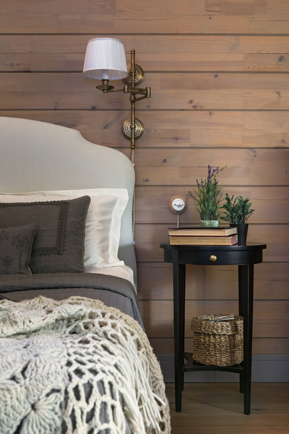 Дом в соснах