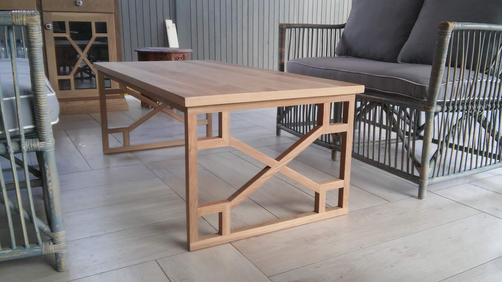 журнальный стол