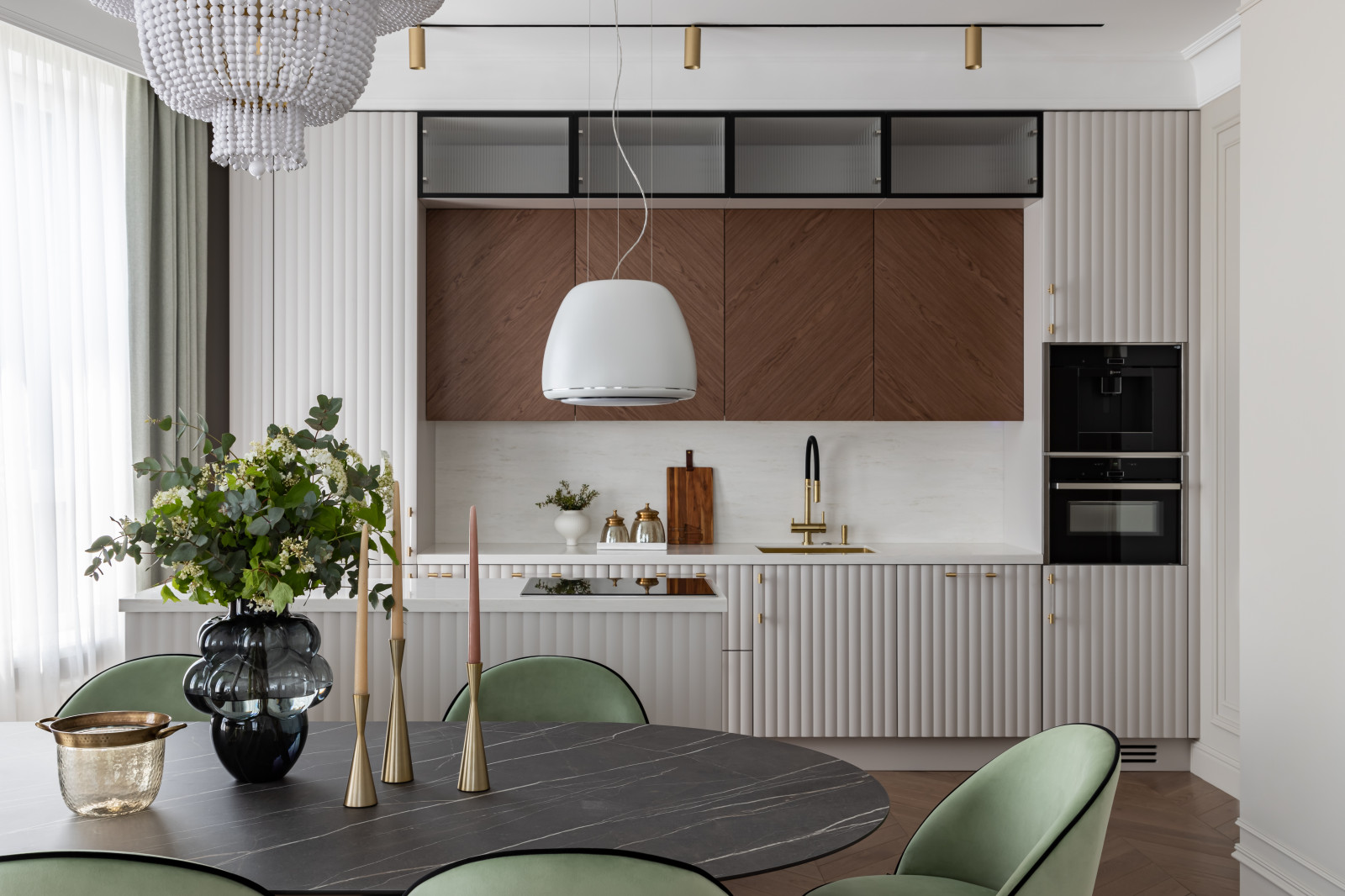 Обложка проекта: Изысканный интерьер