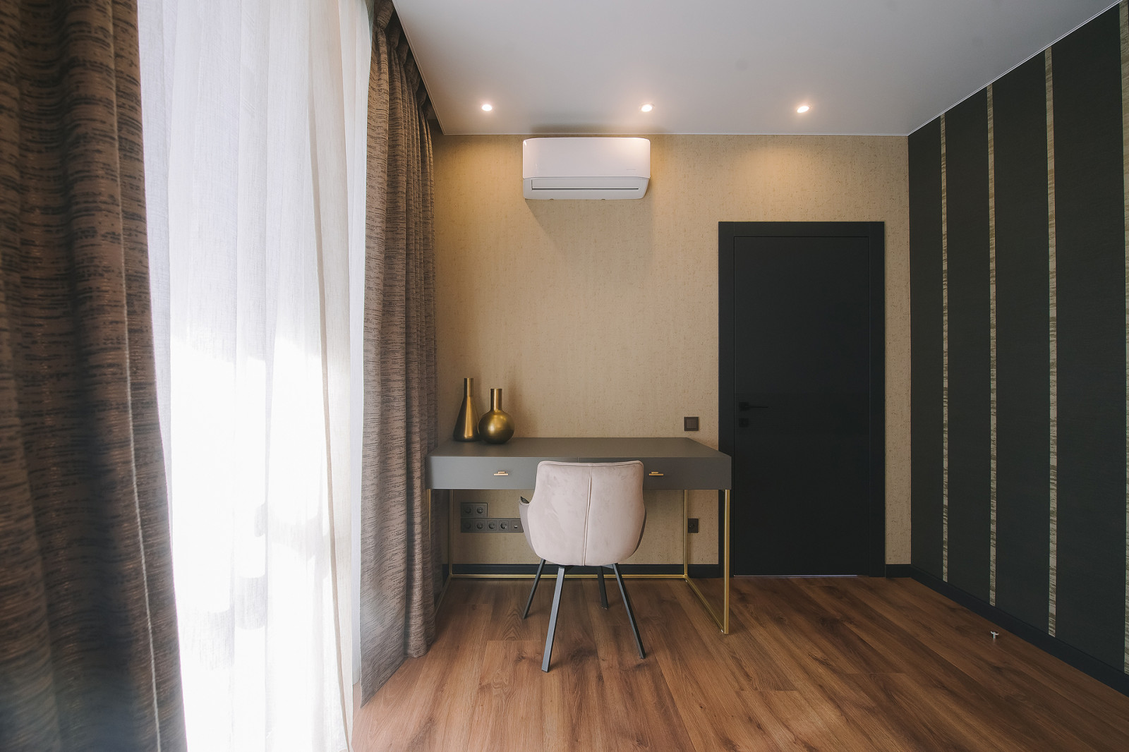 Фото дизайна интерьера готовой квартры