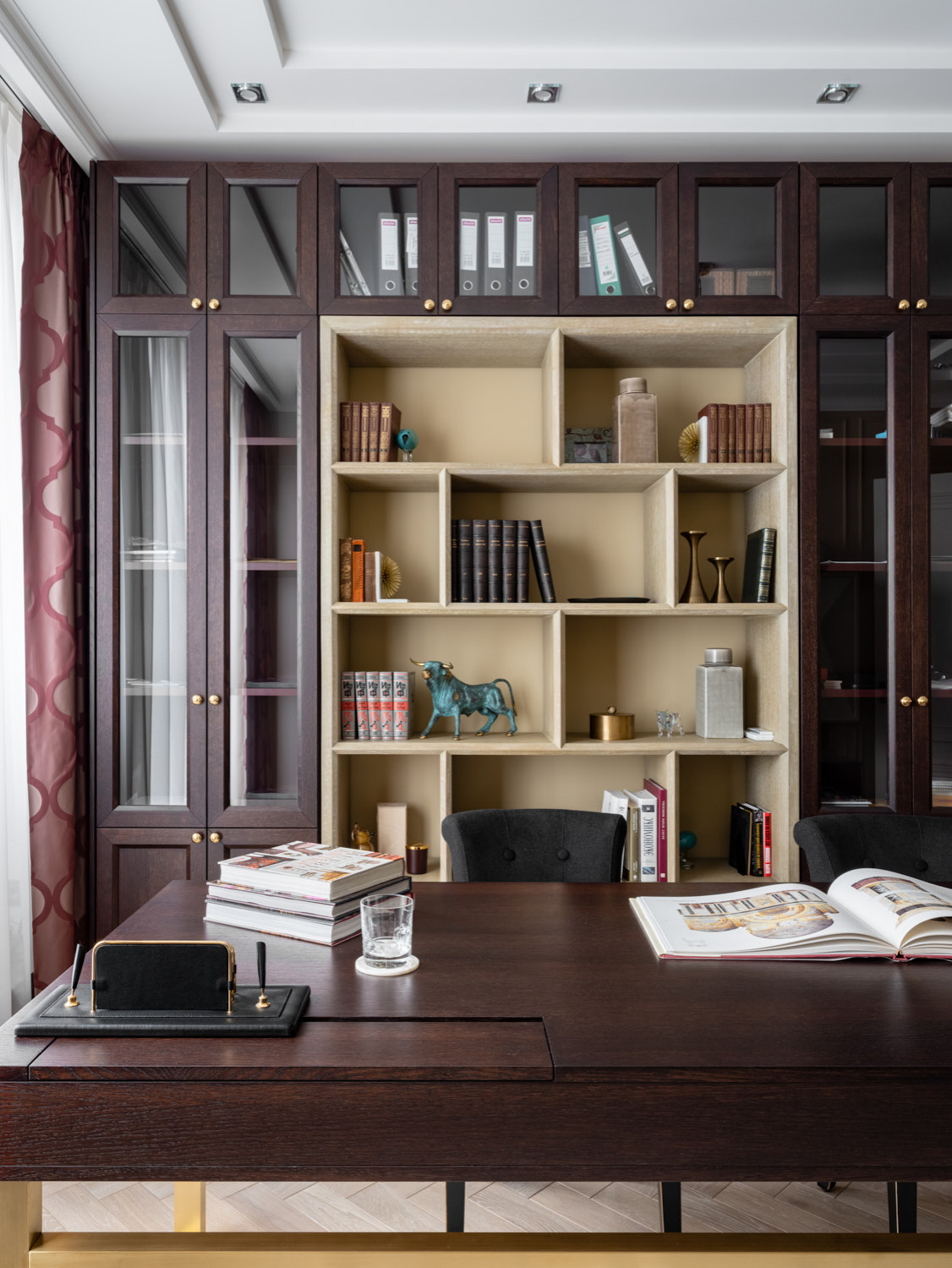 Поиск планировки: Квартира с детской и кабинетом [4 плана]