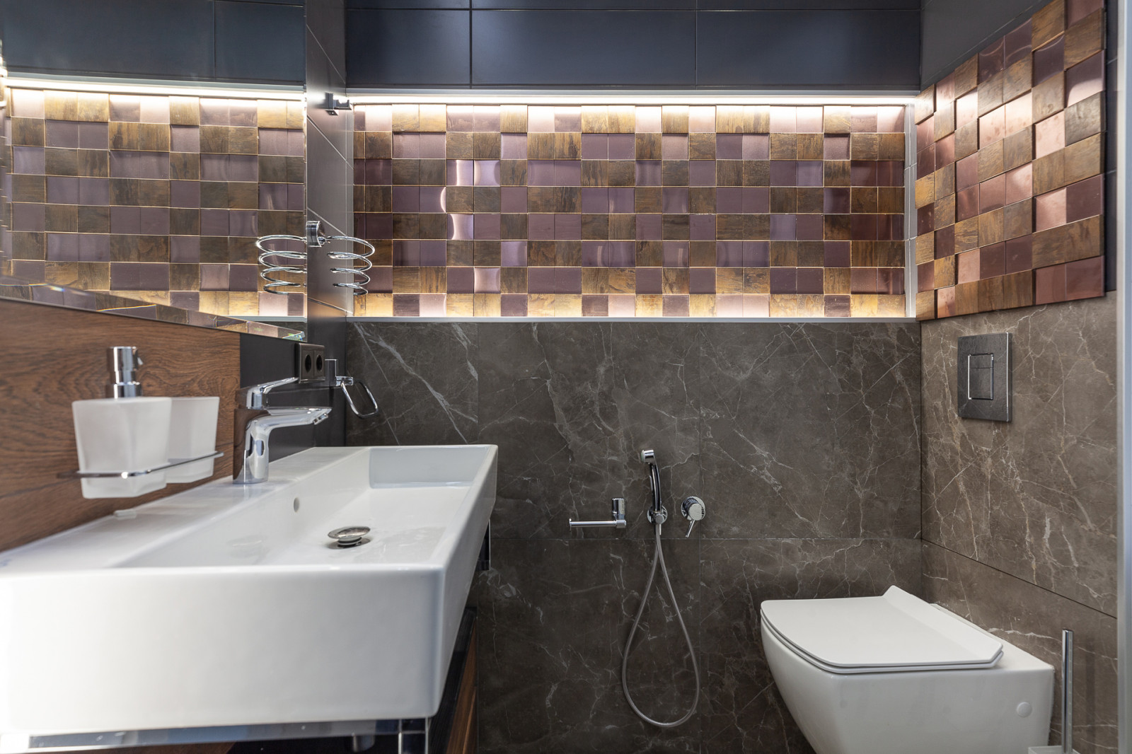 Квартира у метро Чертановская, этаж 20