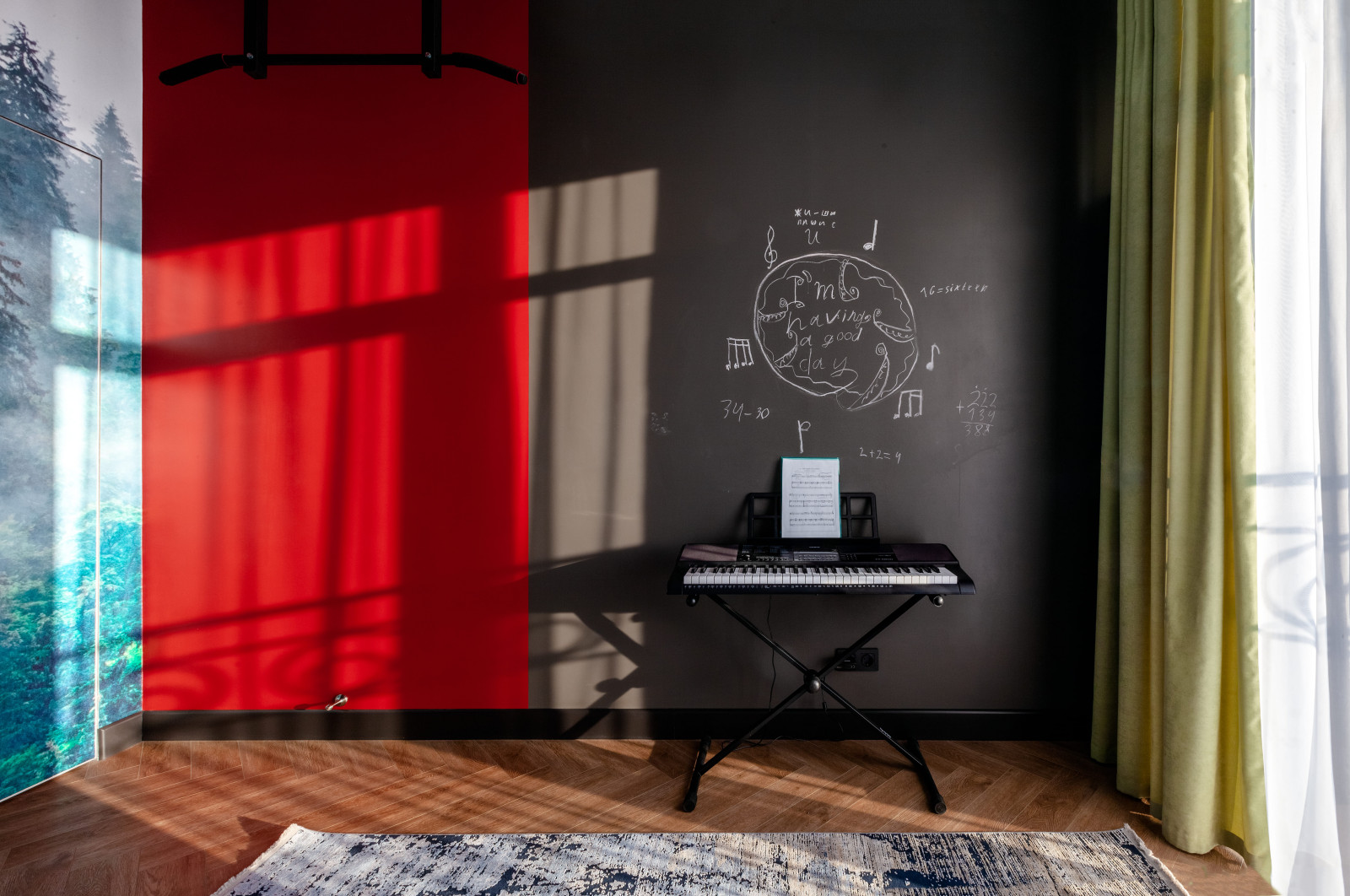 Винтаж в ярком интерьере 4-х комнатной квартиры