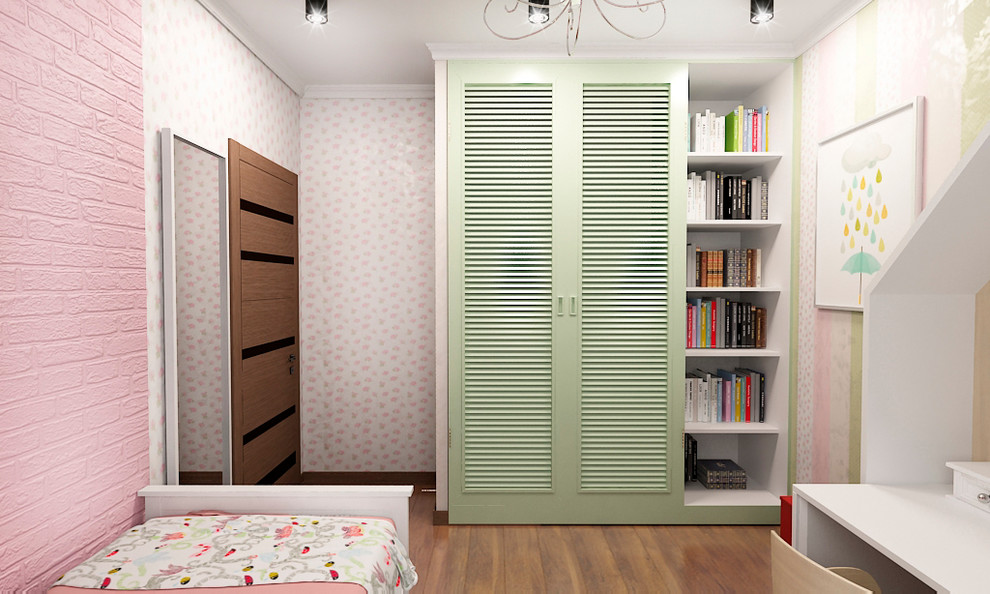 Дом для молодой семь