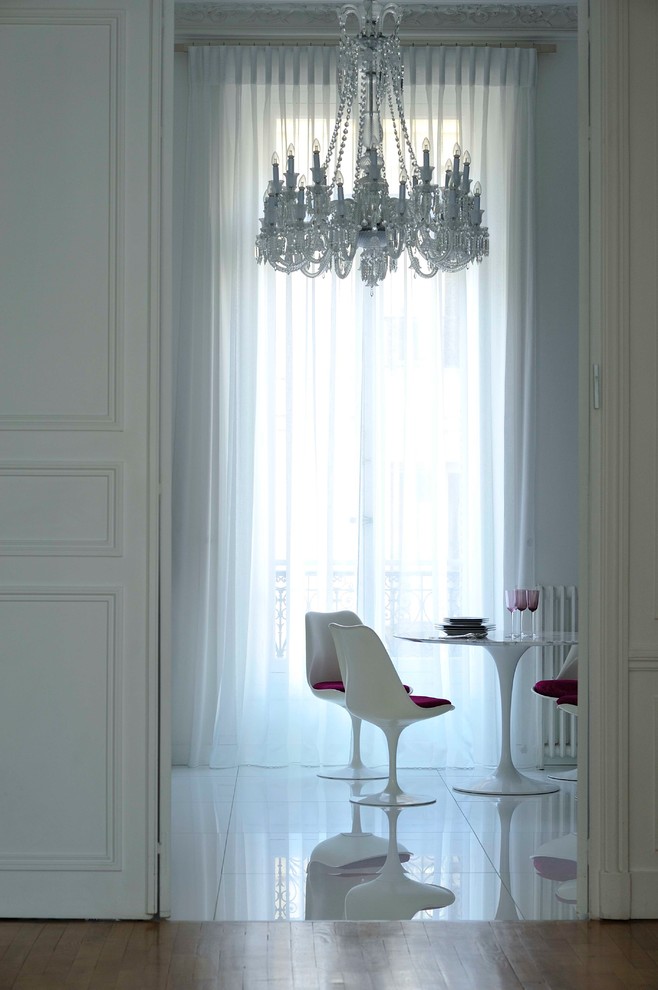 Art Chic Apartment in Paris