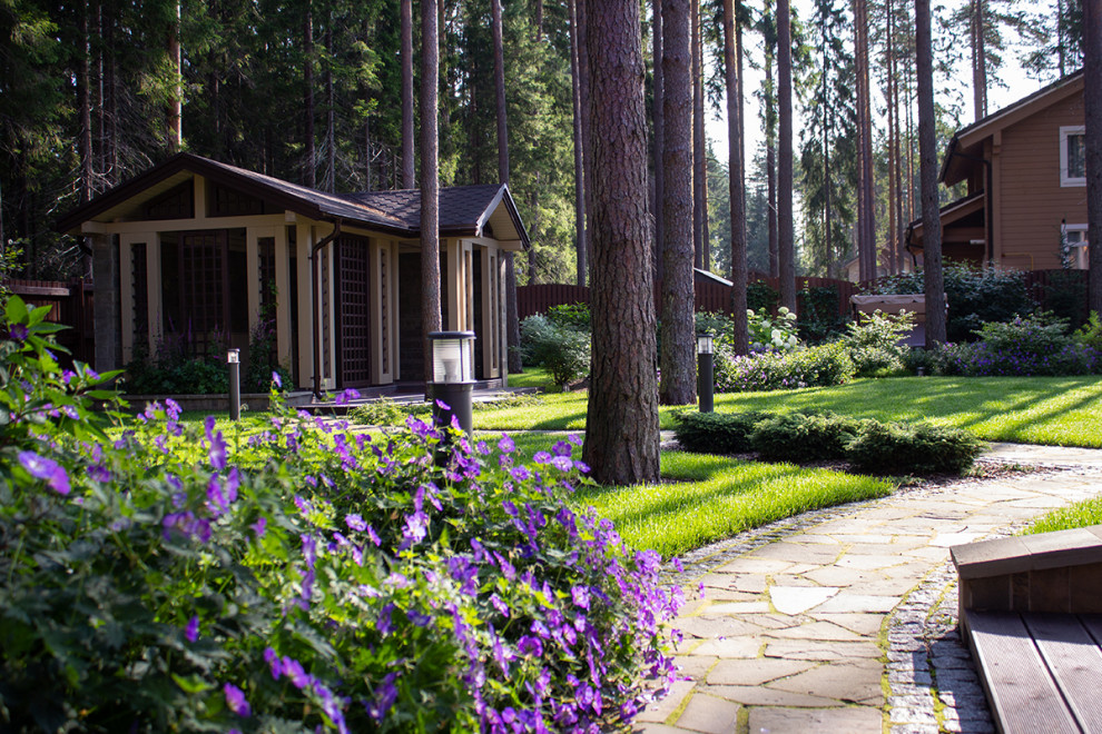 Еловая аллея