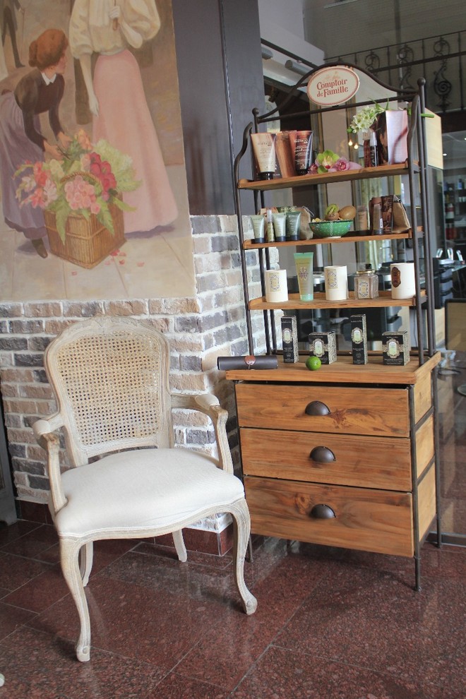 Центр красоты и здоровья "La Femme"