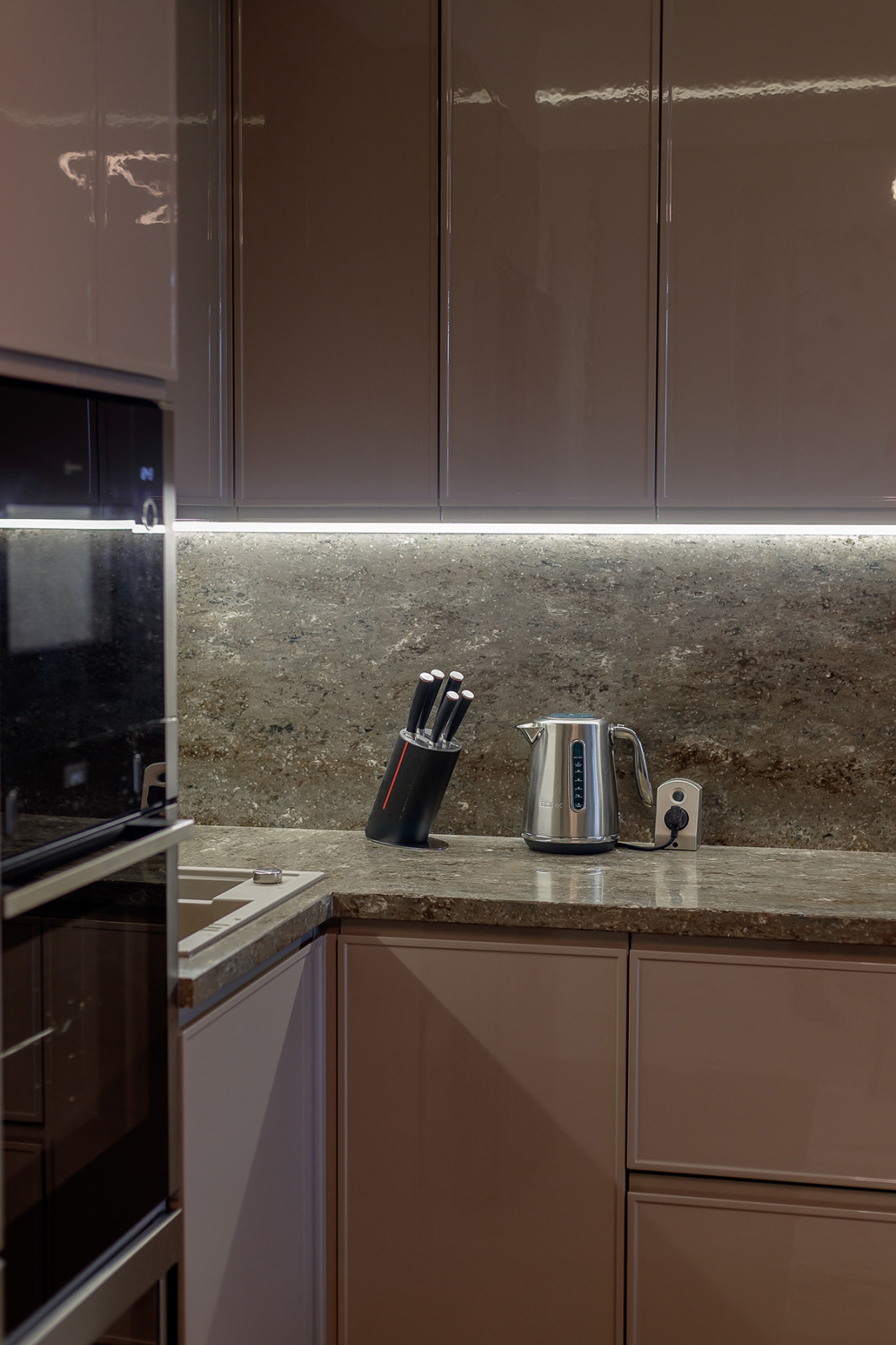 Реализация кухни "Современная классика"