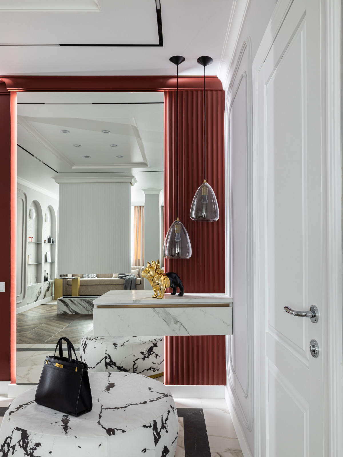 Двухкомнатная квартира 60м2 для девушки