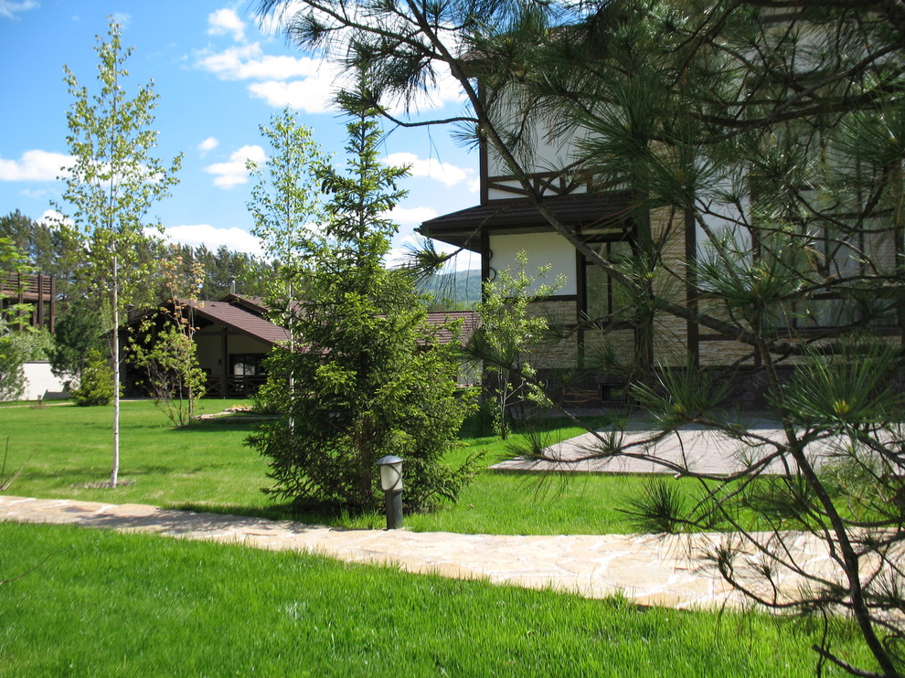 Декоративный загородный сад.