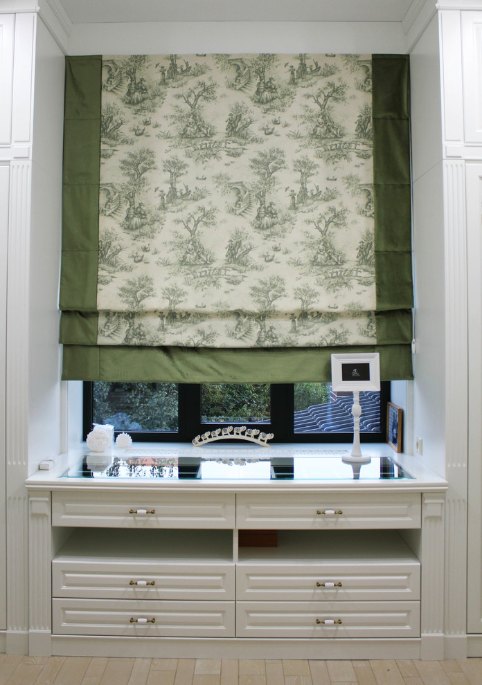 Обложка проекта: Римская штора в гардеробной