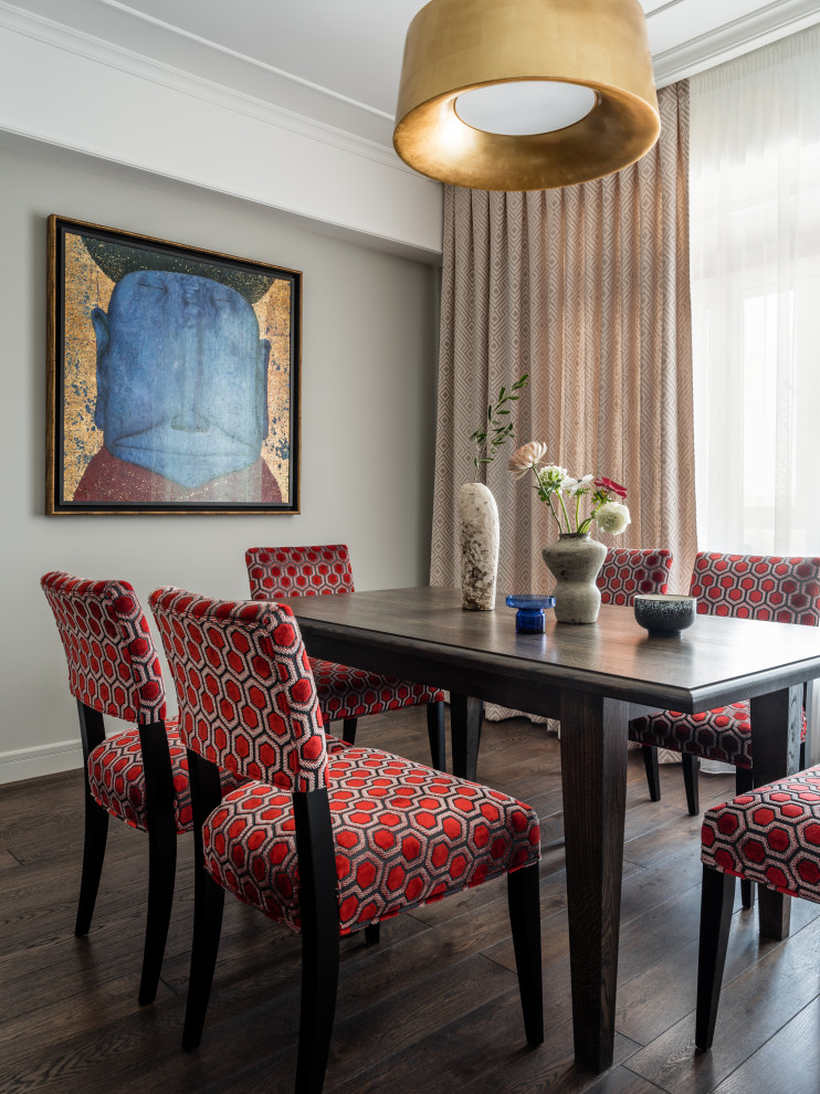 Светлая квартира для ценителей искусства в Москве 120 кв.м.