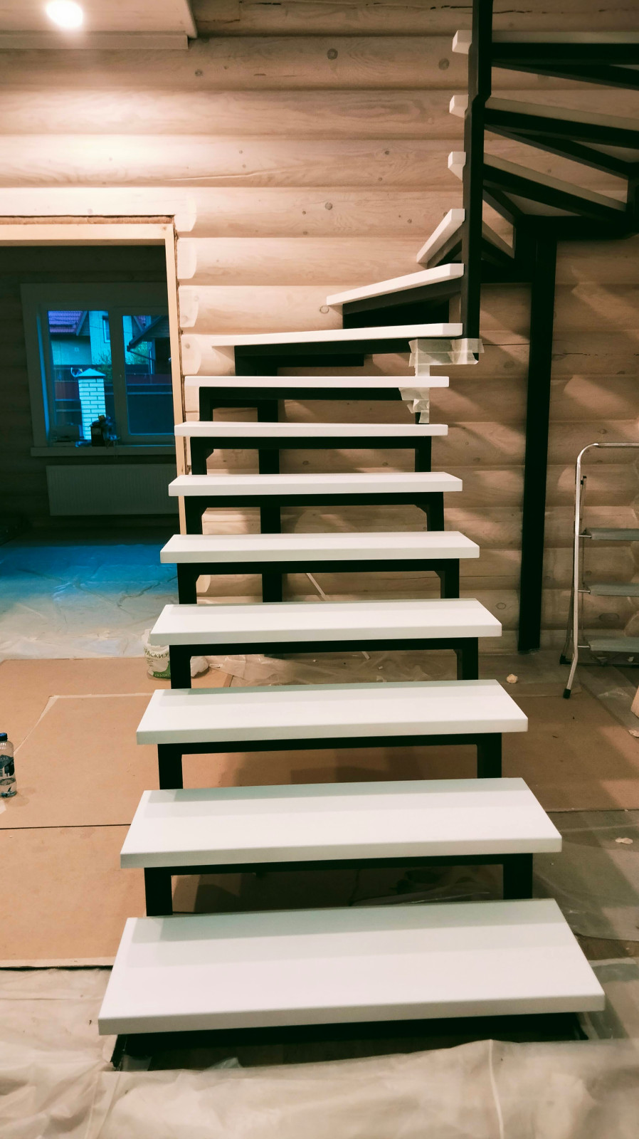 Обложка проекта: Лестница в дом (ковка плюс отделка ясень)