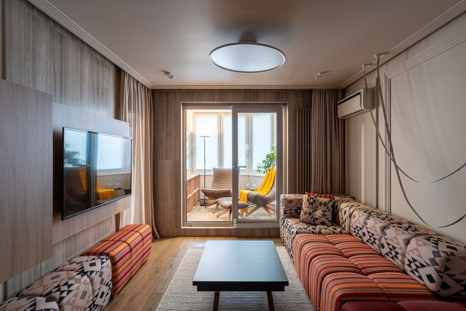 "Квартирный вопрос", Гостиная