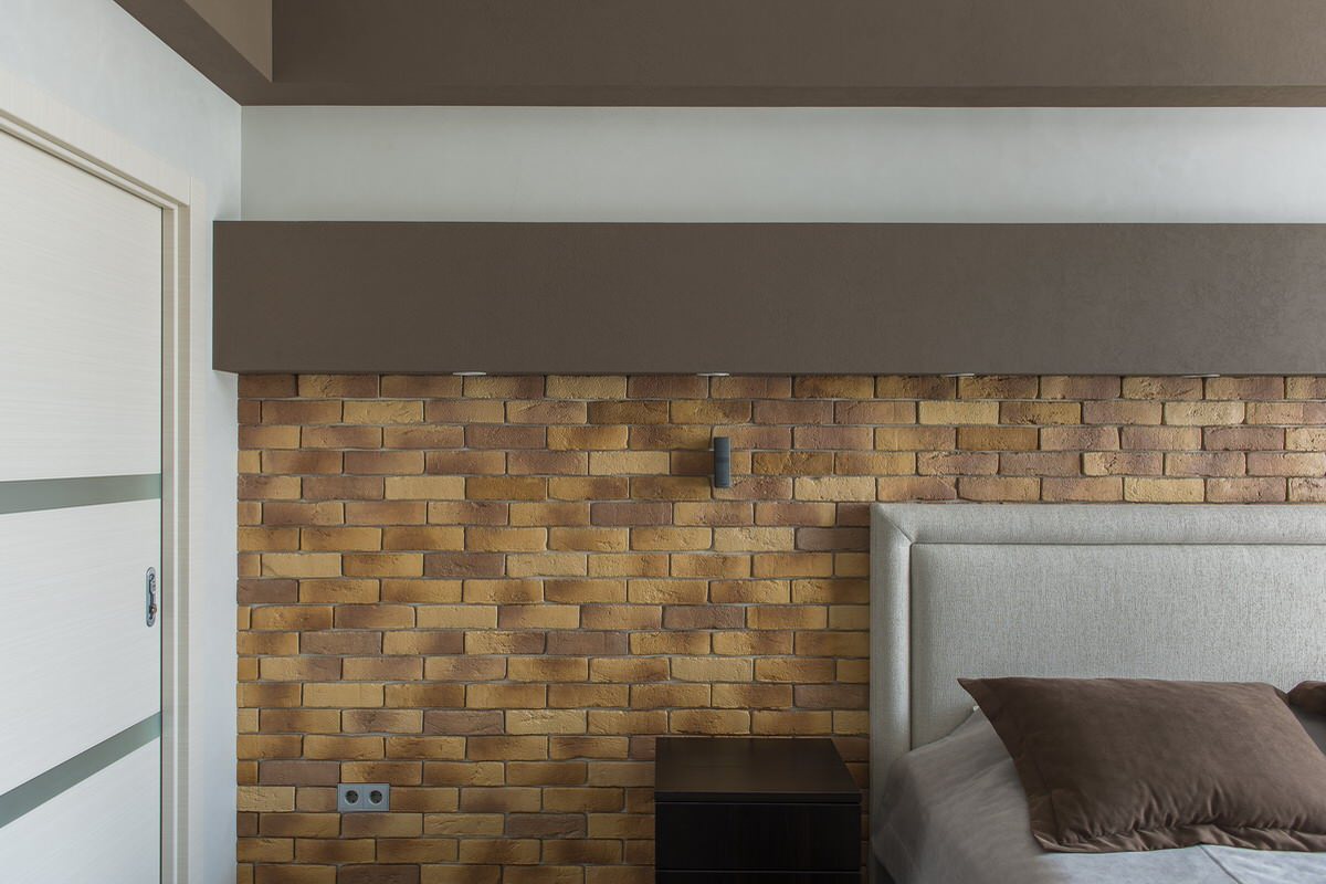 Частная квартира для него