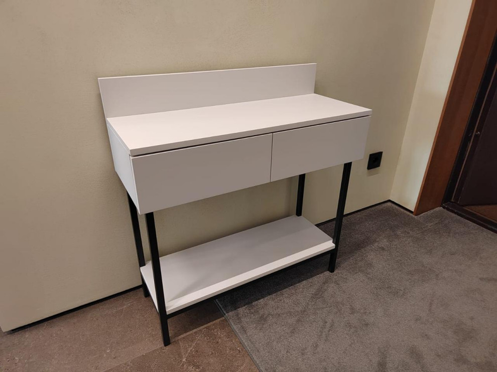 Стеллажи и Панели в квартире