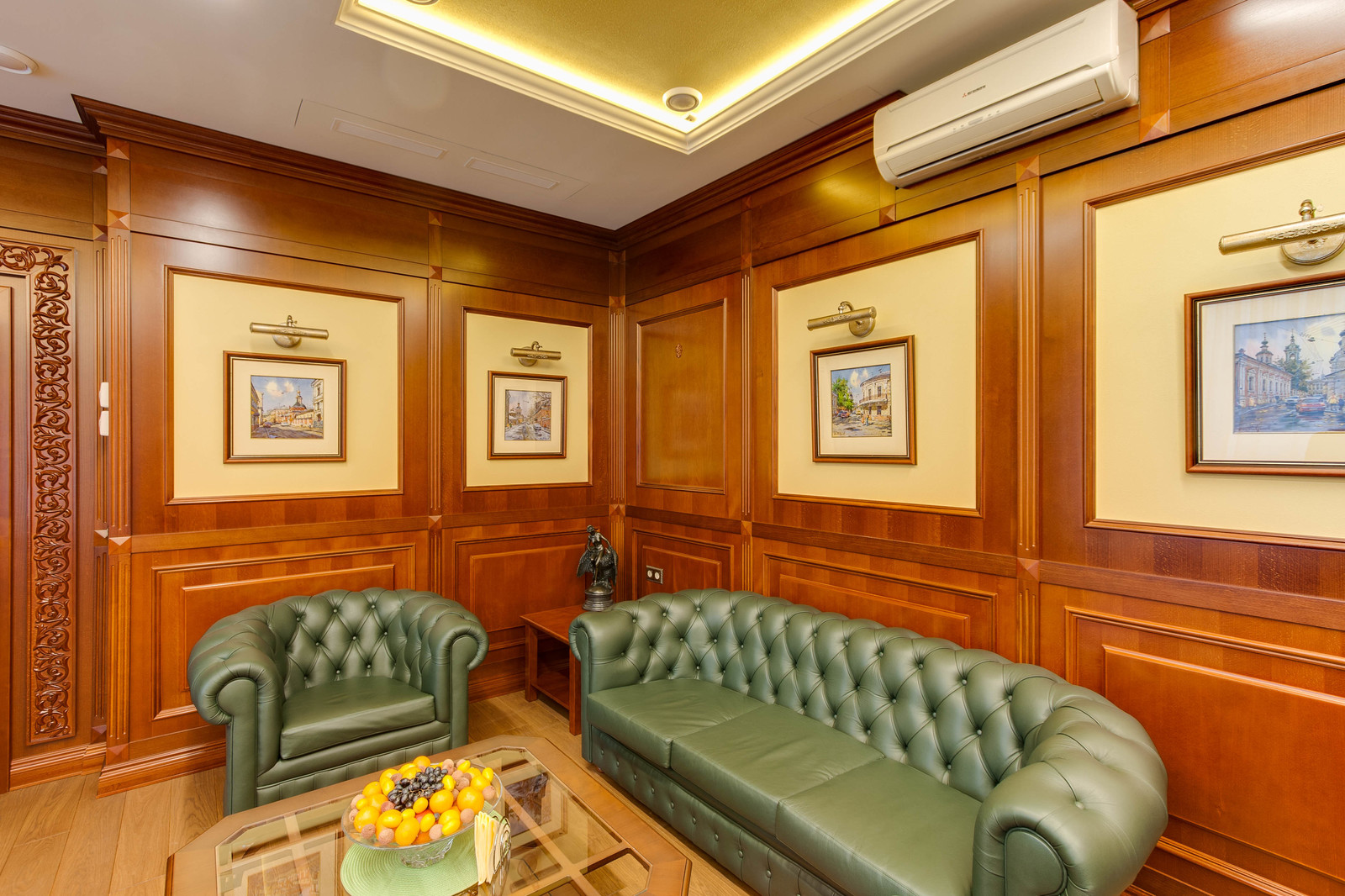 Кабинет в английском стиле