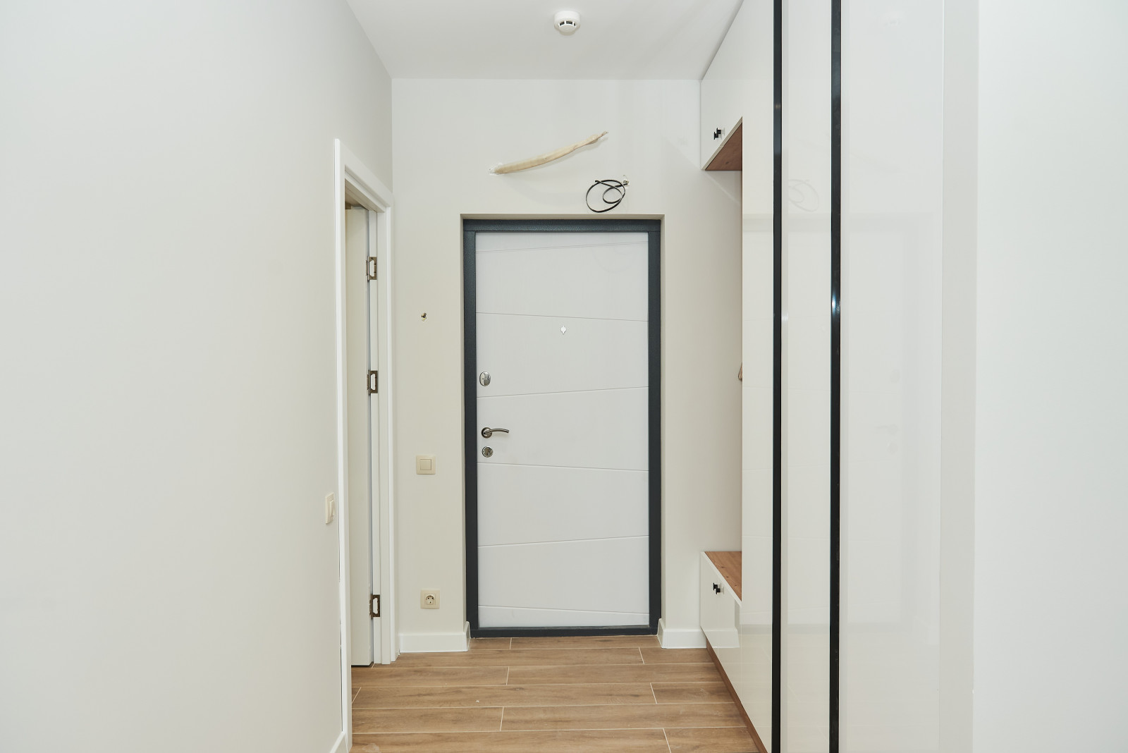 Косметический ремонт 2хкомнатной квартиры 78 м2