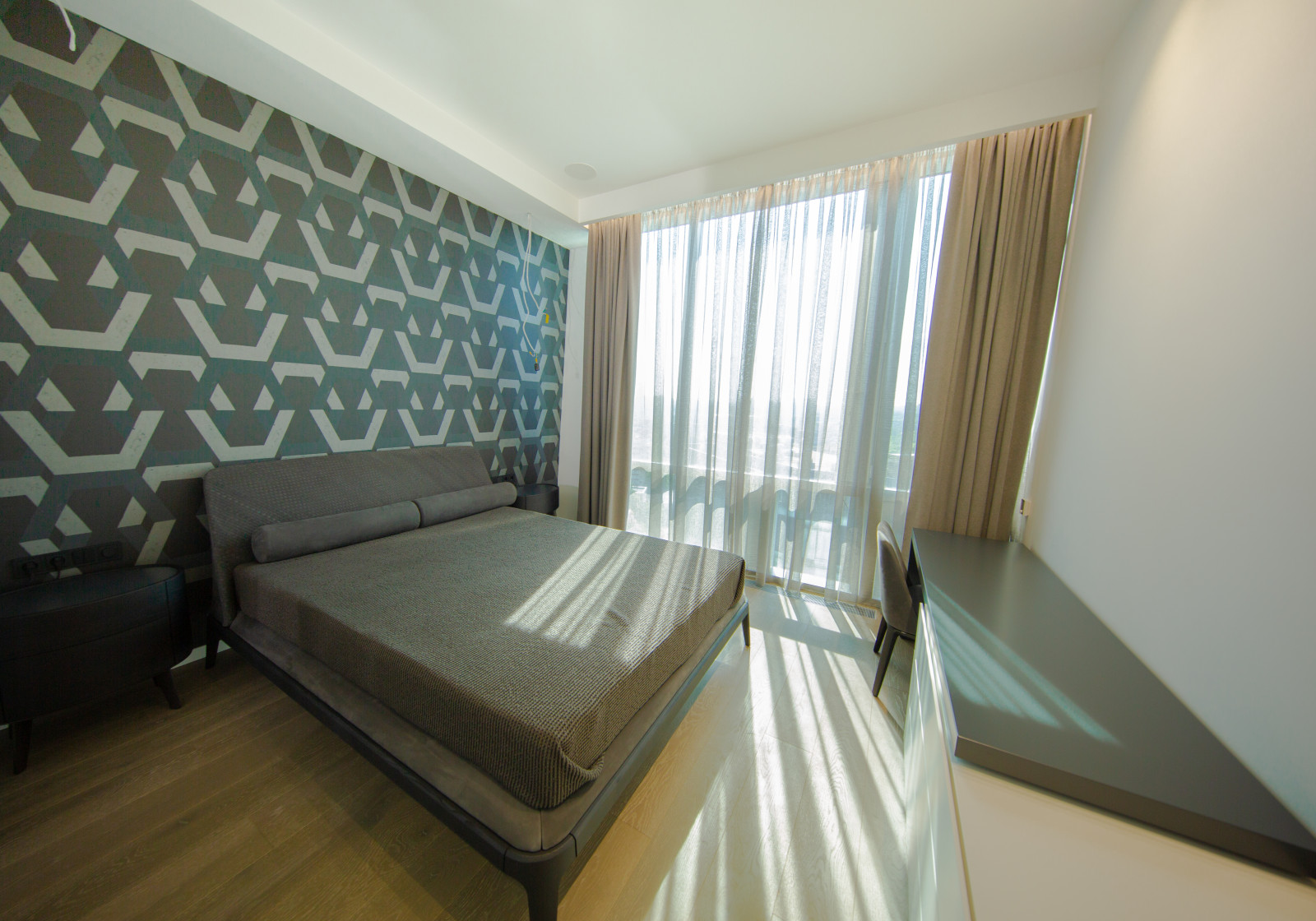 Реализация проекта в ЖК "Дом на Мосфильмовской"