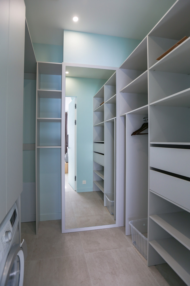 ЖК ЦАРСКАЯ ПЛОЩАДЬ - ЭТЮД С БИРЮЗОВЫМ ОТТЕНКОМ