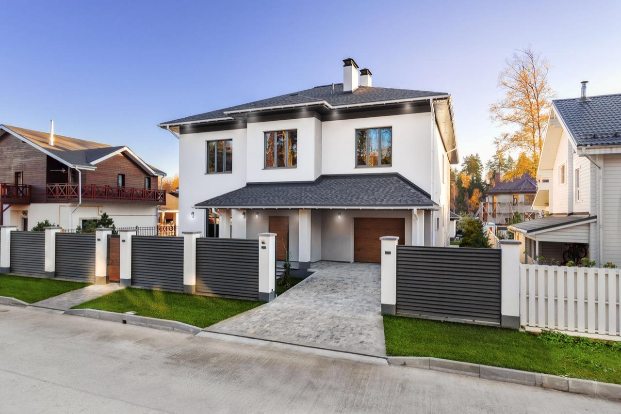 Обложка проекта: Дом 400 кв м