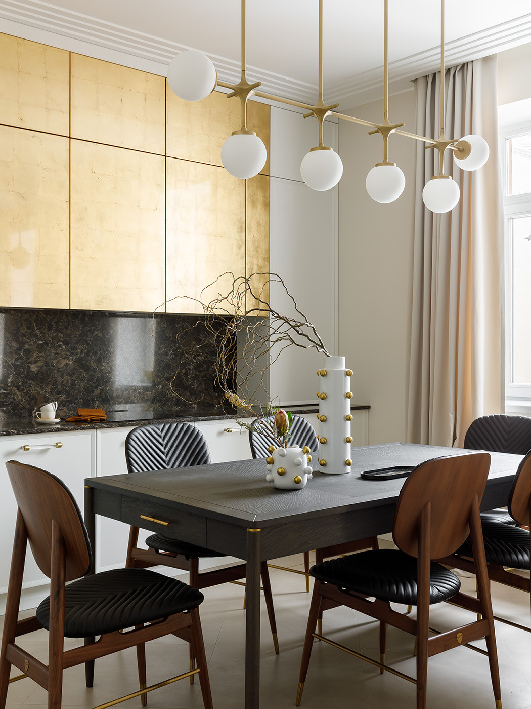 Обложка проекта: ЖК "Дом с мансардой"