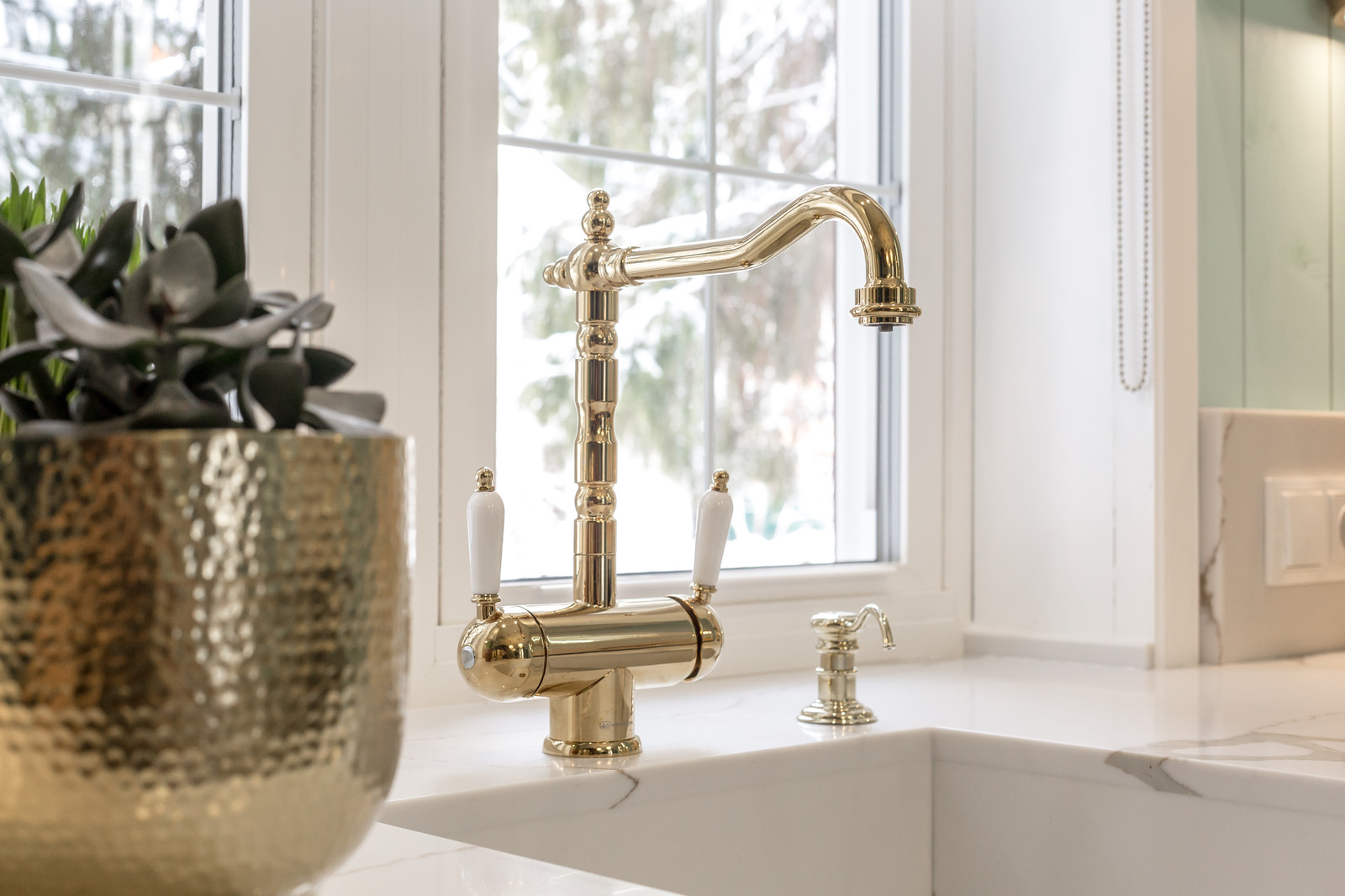 МЯТНОЕ ШАЛЕ, ПЕРЛАМУТРОВЫЙ ЗВОН