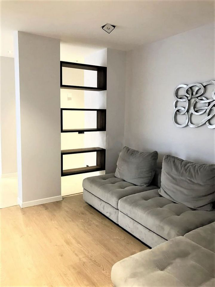 Двухкомнатная превращается в трехкомнатную