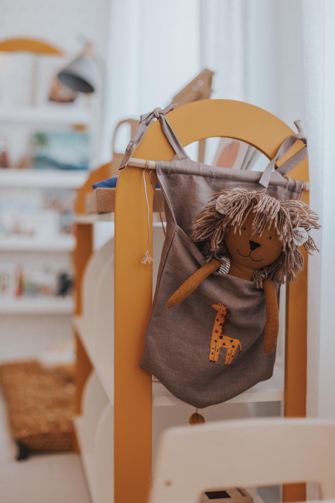 Обложка проекта: Детская комната по мотивам Монтессори