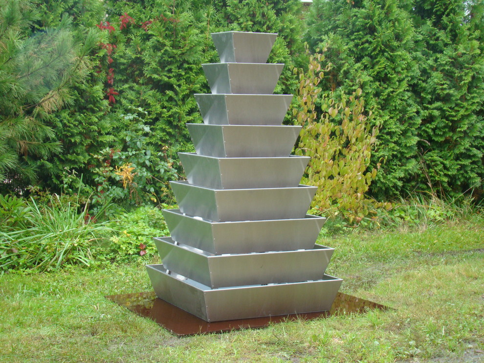 ЦВЕТОЧНЫЕ ПИРАМИДЫ